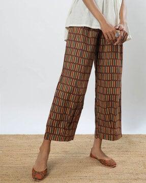 printed pleated ankle-length pants