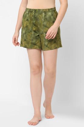 printed polyester cotton relaxed fit womens shorts - cream