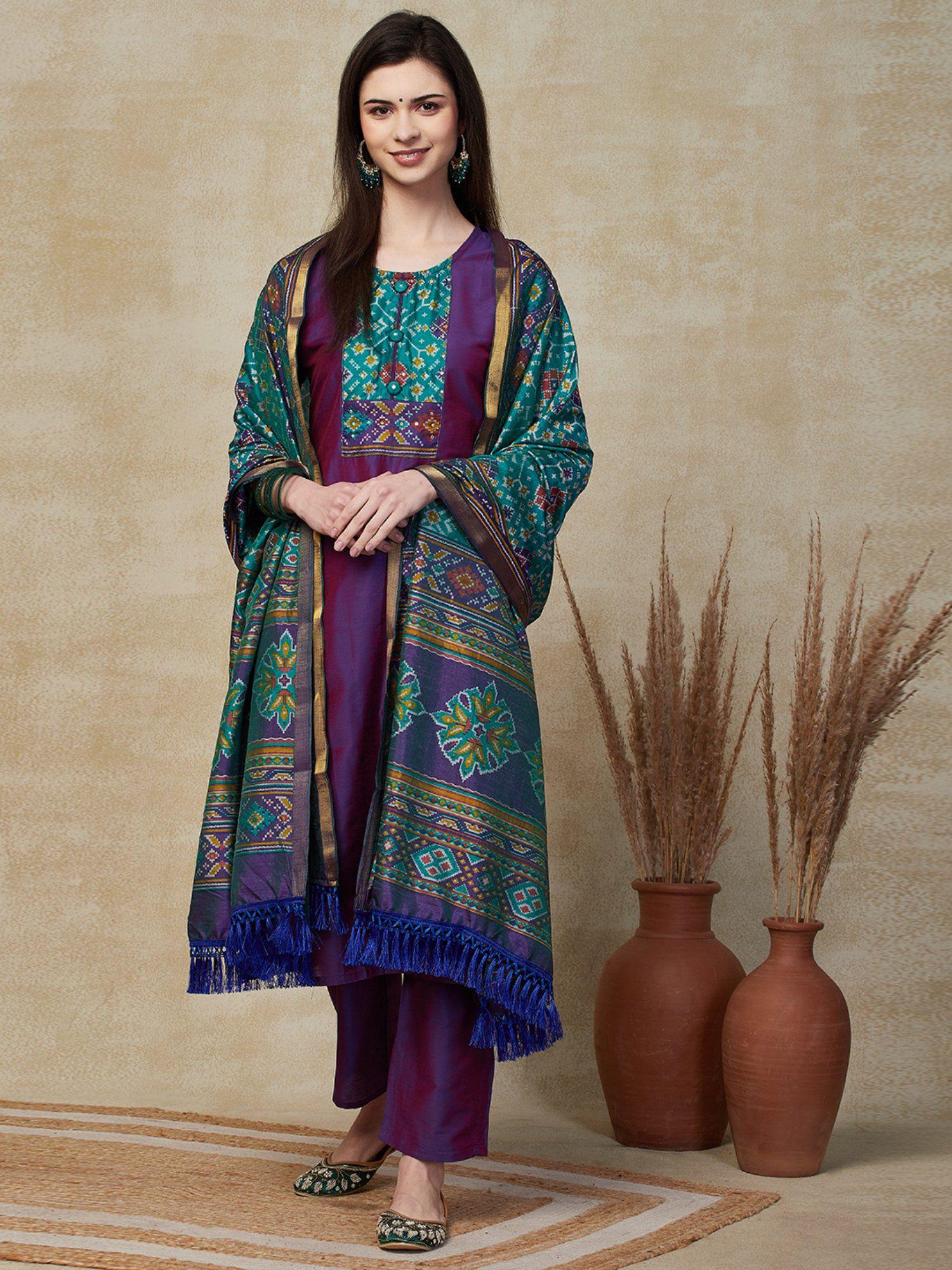 printed purple kurta with pant & dupatta (set of 3)