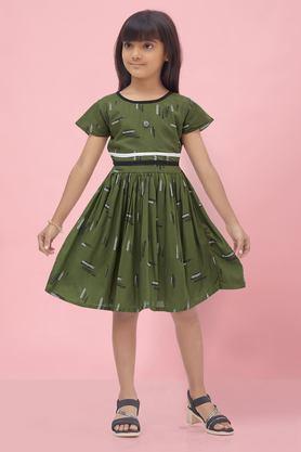 printed rayon round neck girls casual wear dress - green