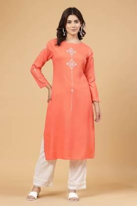 printed rayon round neck women's casual wear kurta - pink