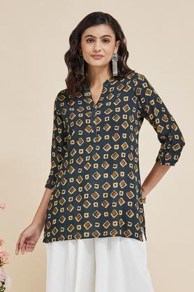 printed rayon round neck women's casual wear tunic - blue