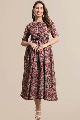 printed rayon round neck women's gown - maroon