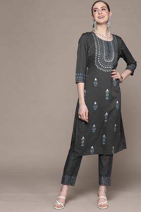printed rayon round neck women's kurta pant set - grey