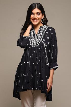 printed rayon round neck women's kurti - black