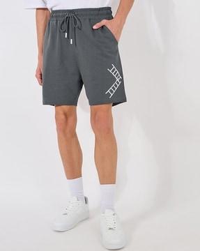 printed regular fit shorts with insert pockets