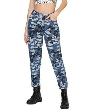 printed relaxed fit jeans