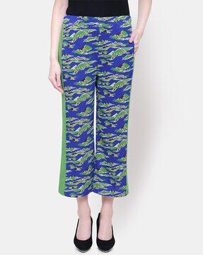 printed relaxed fit pants with insert pockets