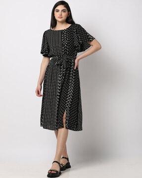 printed round-neck a-line dress with tie-up