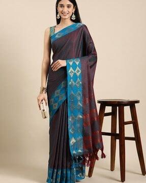 printed saree with contrast border