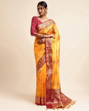 printed saree with tassels