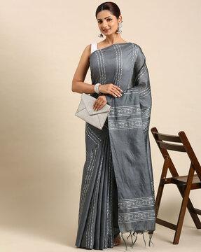 printed saree with tassels