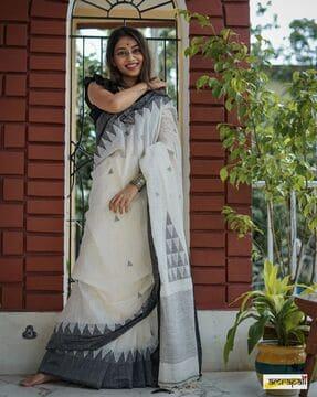 printed saree with tassels