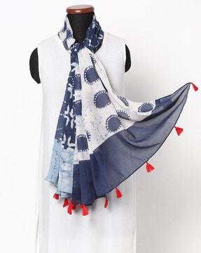 printed scarf with tassels