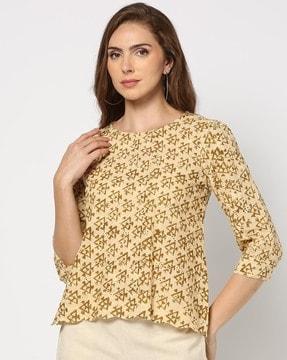 printed schiffilli top with cuff detail