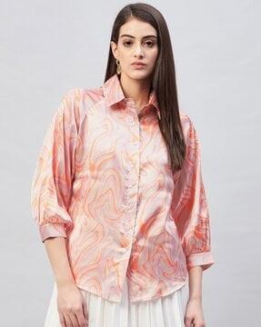 printed shirt with cuffed sleeves