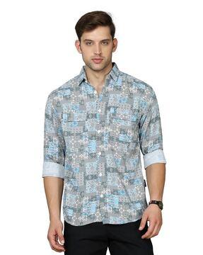 printed shirt with flap pockets