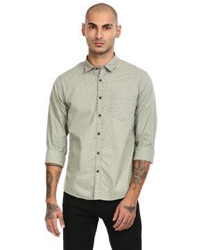 printed shirt with patch pocket