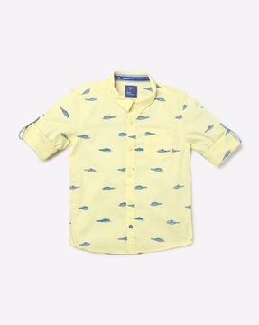 printed shirt with patch pocket