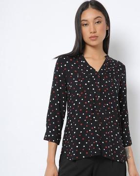 printed shirt with patch pocket