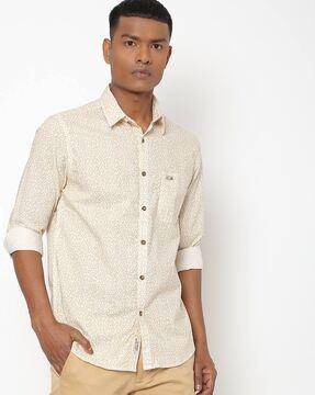 printed shirt with patch pocket