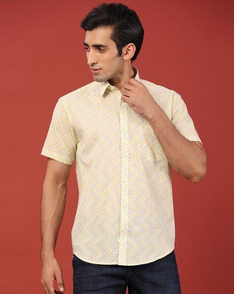 printed shirt with patch pocket