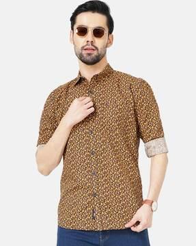 printed shirt with patch pocket