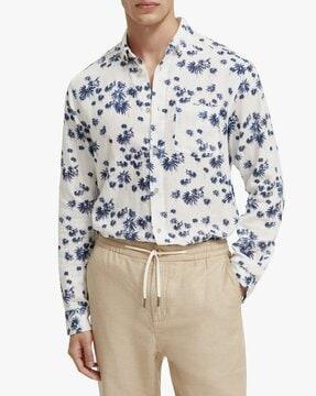 printed shirt with patch pocket