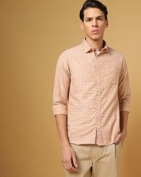 printed shirt with patch pocket