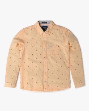 printed shirt with patch pocket