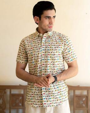 printed shirt with patch pocket