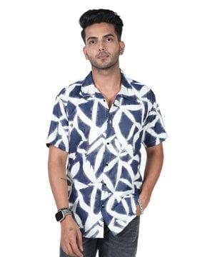 printed shirt with spread  collar