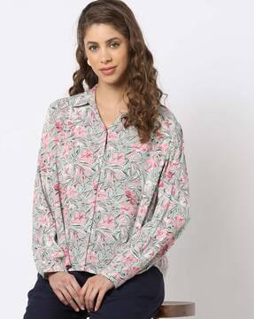 printed shirt with spread collar