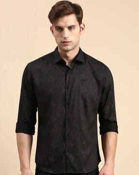 printed shirt with spread collar