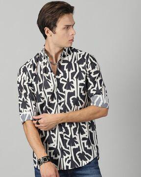 printed shirt with spread collar