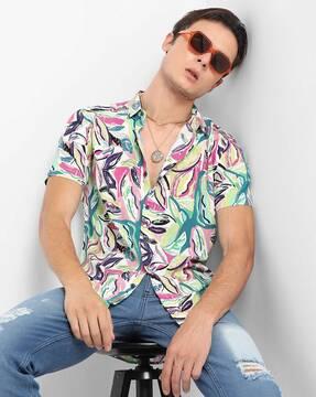 printed shirt with spread collar