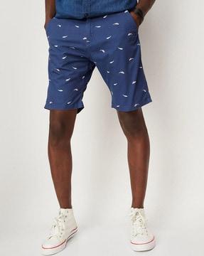 printed shorts with insert pockets