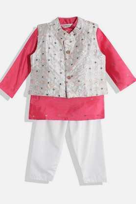 printed silk regular fit boys kurta pyjama & jacket set - pink