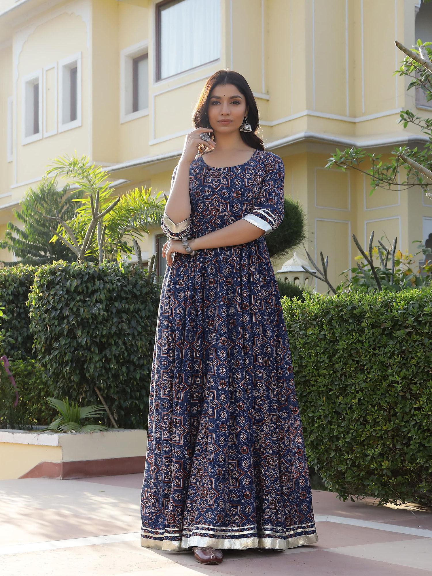 printed silk splendour printed zari maxi dress