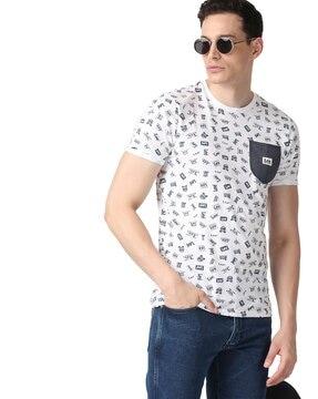 printed slim fit crew-neck t-shirt with patch pocket