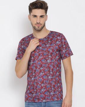 printed slim fit henley t-shirt