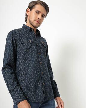 printed slim fit shirt with flap pockets