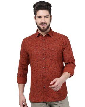 printed slim fit shirt with patch pocket