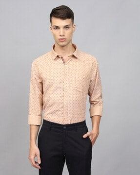 printed slim fit shirt with patch pocket