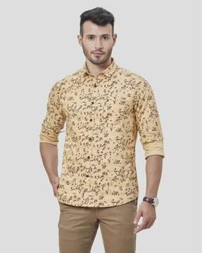 printed slim fit shirt with patch pocket