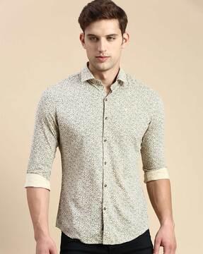 printed slim fit shirt with spread collar