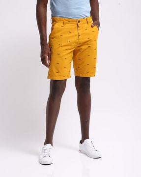 printed slim fit shorts with slip pockets