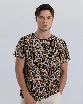 printed slim fit t-shirt with short sleeves