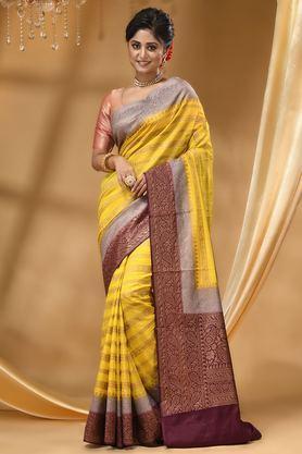 printed soft silk regular fit women's saree - yellow