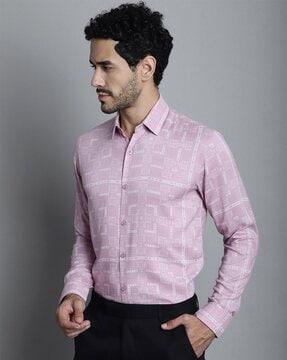 printed spread-collar shirt